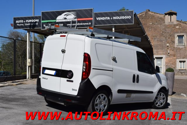 FIAT Doblo Cargo 1.4 T-Jet Natural Power SX 120CV Immagine 3