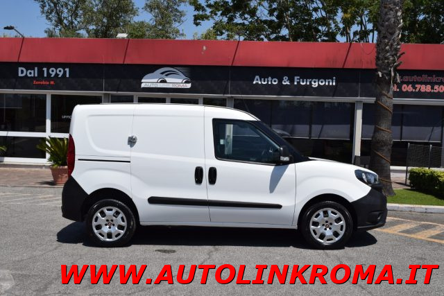 FIAT Doblo Cargo 1.4 Natural Power 3 Posti Lounge 120CV Immagine 2