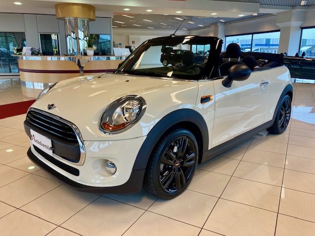 MINI Mini 1.5 One Cabrio NAVIG Km 41680 PREZZO REALE!! Immagine 0