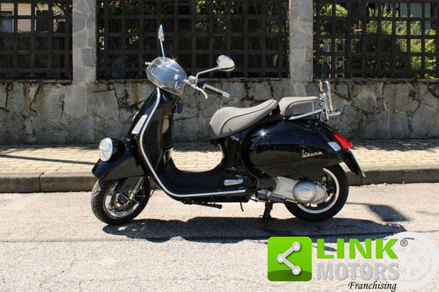 PIAGGIO Vespa 300 GTV ie Serie Speciale Via Montenapoleone Immagine 1