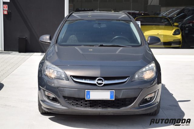 OPEL Astra 1.7CDTI 110CV Immagine 1