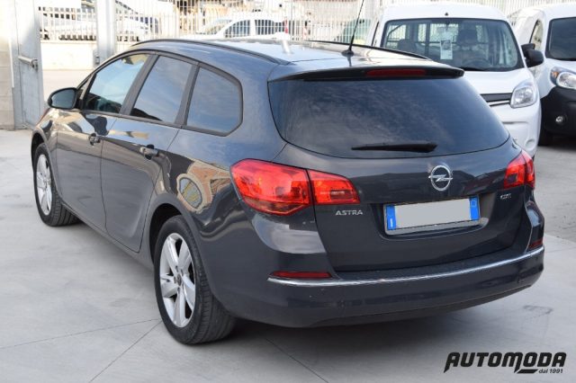 OPEL Astra 1.7CDTI 110CV Immagine 3