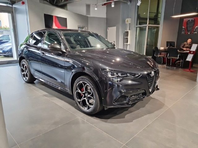 ALFA ROMEO Stelvio MY23 2000 BZ 280CV VELOCE - ANCHE A NOLEGGIO Immagine 2