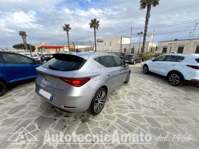 SEAT Leon 1.5 eTSI 150 CV DSG Xcellence Immagine 4