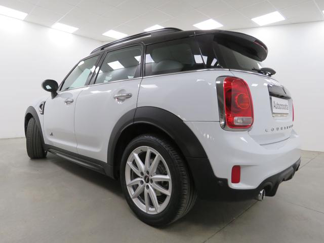 MINI Countryman 2.0 Cooper SD Hype Countryman ALL4 Automatica Immagine 3