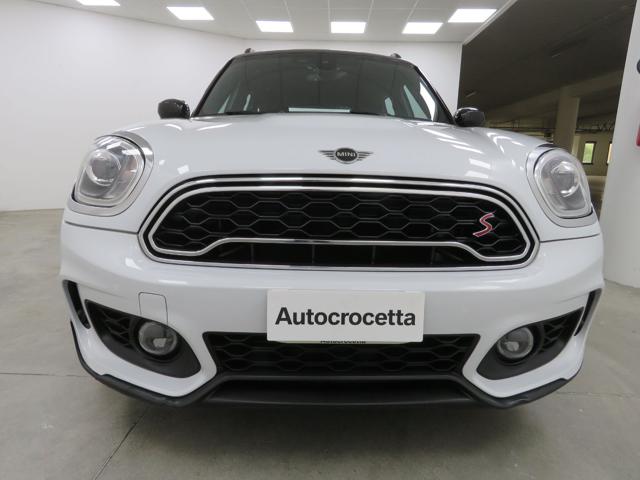 MINI Countryman 2.0 Cooper SD Hype Countryman ALL4 Automatica Immagine 2