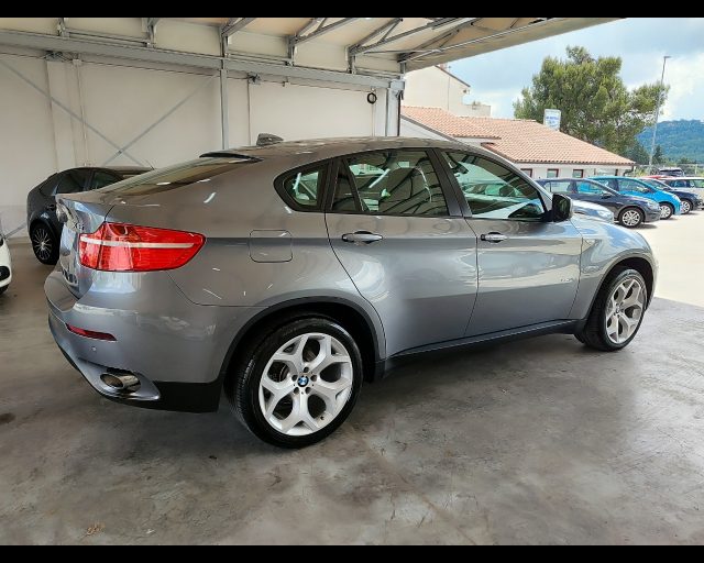 BMW X6 xDrive30d Attiva Immagine 4