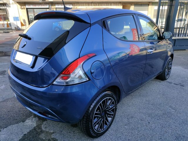 LANCIA Ypsilon 1.0 FireFly 5 porte Hybrid Gold 5 Posti Immagine 4