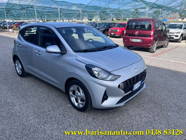 HYUNDAI i10 1.0 MPI Tech Immagine 1