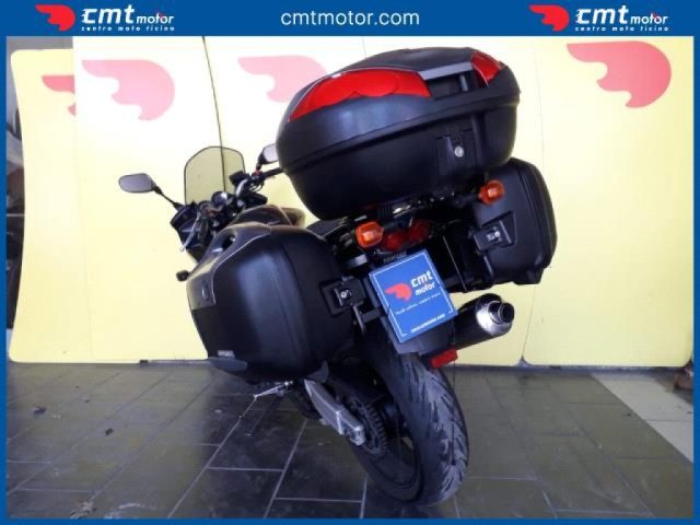 YAMAHA FZS 1000 Fazer Garantita e Finanziabile Immagine 3