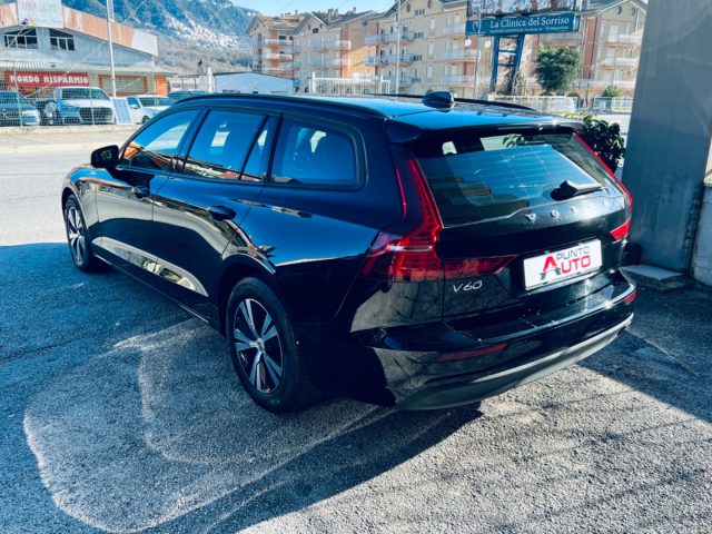 VOLVO V60 D3  Geartronic COCKPIT- CARPLAY- Immagine 3