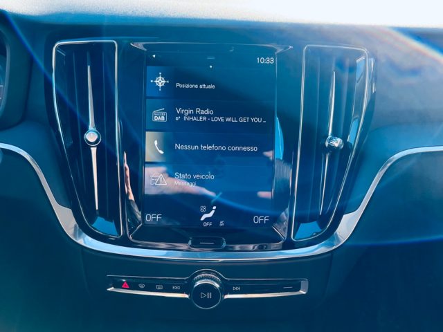 VOLVO V60 D3  Geartronic COCKPIT- CARPLAY- Immagine 4