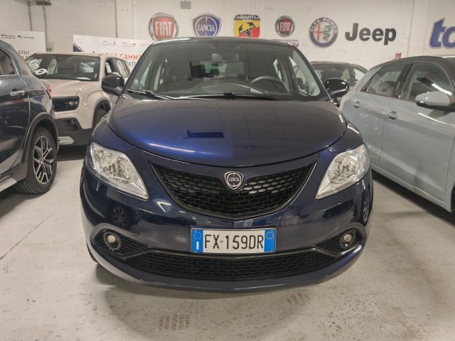 LANCIA Ypsilon 1.2 69 CV 5 porte Gold Immagine 1