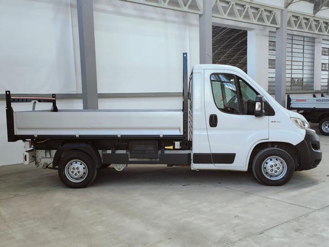 FIAT Ducato 35 2.3 MJT 130CV Ribaltabile Trilaterale Immagine 4