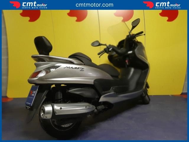 YAMAHA Majesty 400 Garantito e Finanziabile Immagine 3