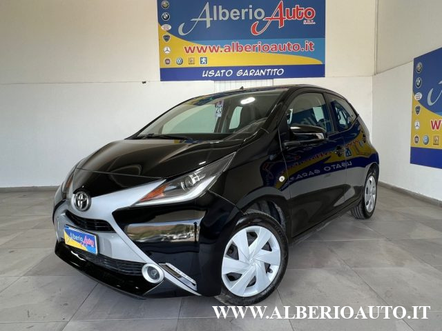 TOYOTA Aygo 1.0 VVT-i 69 CV 5 porte x-play Immagine 0