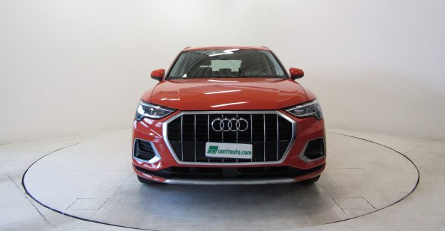 AUDI Q3 35 TDI 2.0 TDI S tronic Business Advanced 2WD Immagine 1