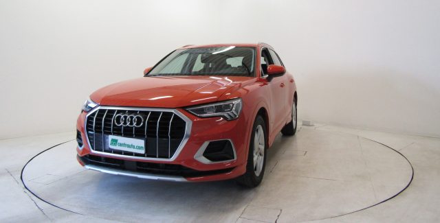 AUDI Q3 35 TDI 2.0 TDI S tronic Business Advanced 2WD Immagine 2