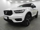 VOLVO XC40 T4