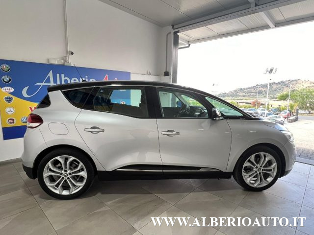 RENAULT Scenic Scénic Blue dCi 120 CV Business Immagine 2