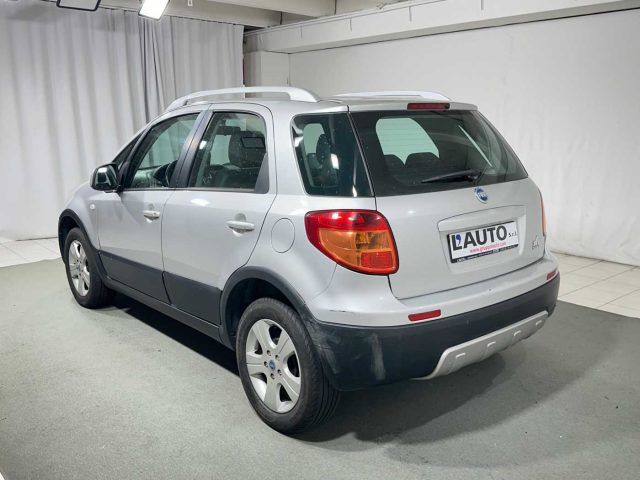 FIAT Sedici 1.6 16V 4x4 Emotion Immagine 2