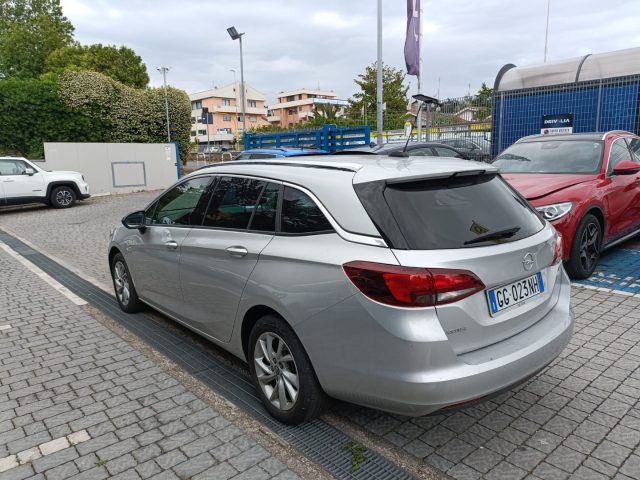 OPEL Astra 1.5 CDTI 122 CV S&S Sports Tourer Business Eleganc Immagine 3