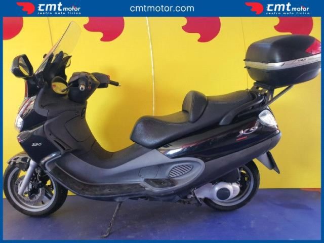 PIAGGIO X9 250 Finanziabile - Nero - 13010 Immagine 3