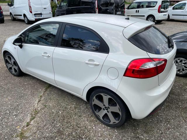 KIA Rio 1.4 CRDi 5p. Cool Immagine 2