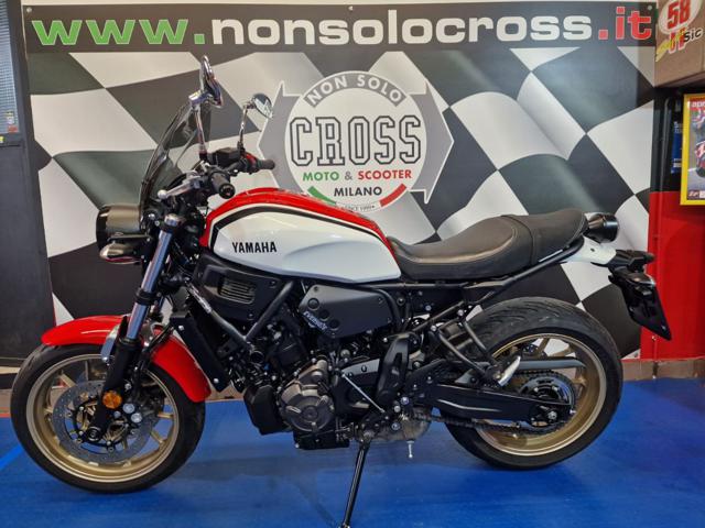 YAMAHA XSR 700 - ANNO 2021 Immagine 3