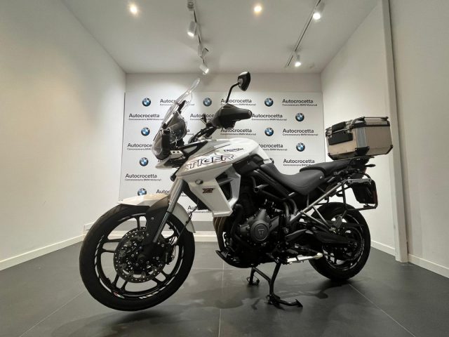 TRIUMPH Tiger 800 XRt PER COMMERCIANTI Immagine 3