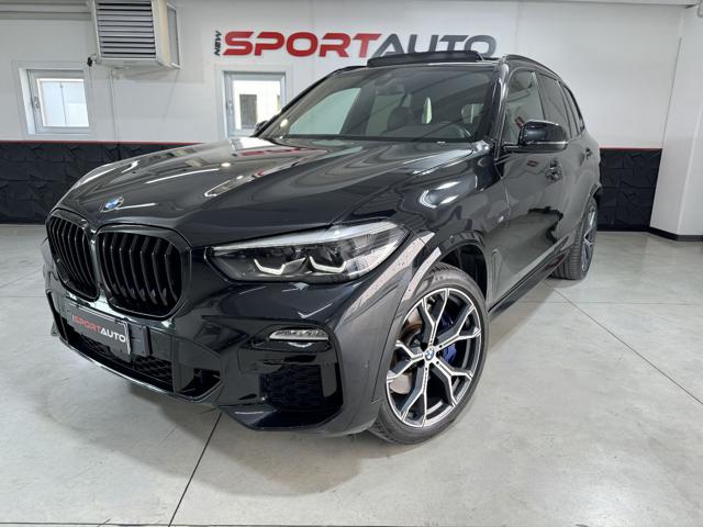 BMW X5 xDrive30d Msport Immagine 0