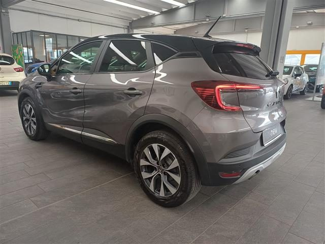 RENAULT Captur 1.0 tce Zen 90cv my21 Immagine 2