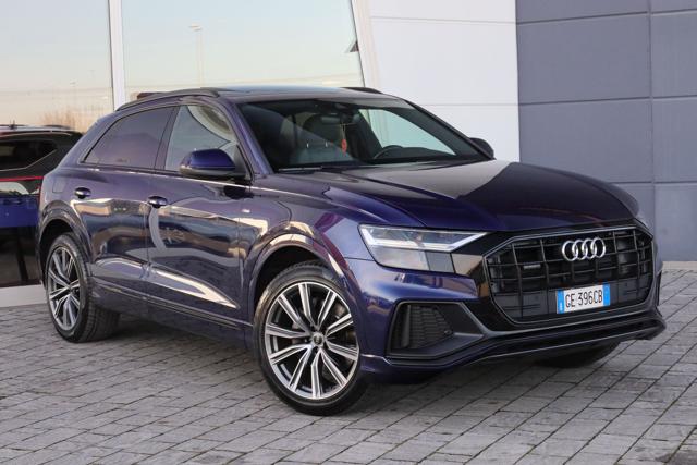 AUDI Q8 50 TDI 286CV Sport S-LINE quattro tiptronic SLINE Immagine 1