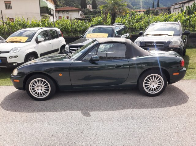 MAZDA MX-5 1.6i 16V cat cabrio Immagine 4