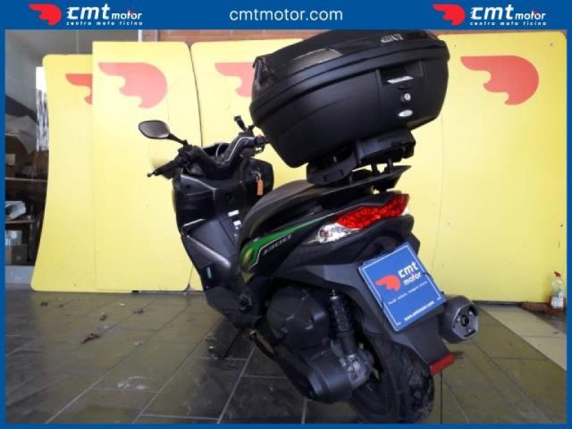 KAWASAKI J 300 Garantito e Finanziabile Immagine 3