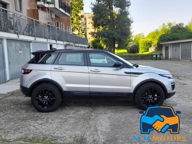 LAND ROVER Range Rover Evoque 2.0D I4-L.Flw 150 CV AWD Auto R-Dynamic Immagine 3