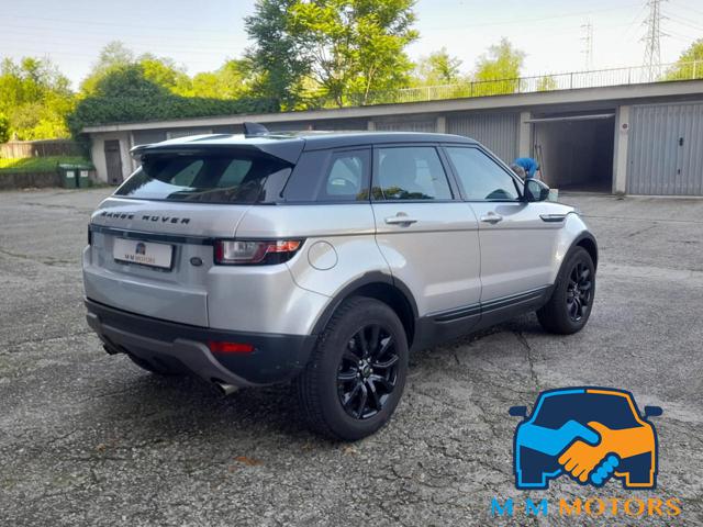 LAND ROVER Range Rover Evoque 2.0D I4-L.Flw 150 CV AWD Auto R-Dynamic Immagine 4