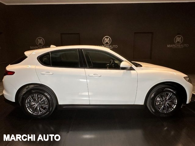 ALFA ROMEO Stelvio 2.2 Turbodiesel 190 CV AT8 Q4 Business Immagine 3