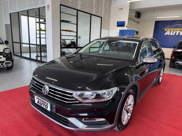 VOLKSWAGEN Passat Alltrack 2.0 TDI 190 CV 4MOTION DSG BMT Immagine 1