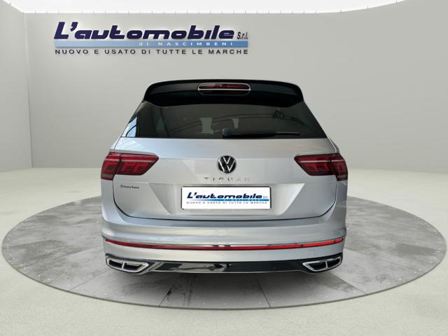 VOLKSWAGEN Tiguan 1.5 TSI 150 CV DSG ACT R-Line Immagine 4