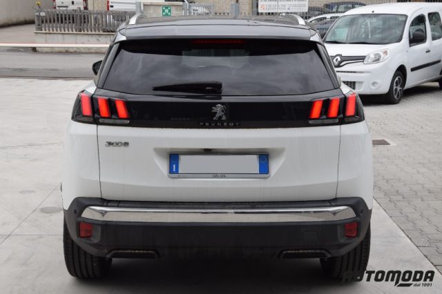 PEUGEOT 3008 1.5 BlueHdi Allure 130CV Immagine 4