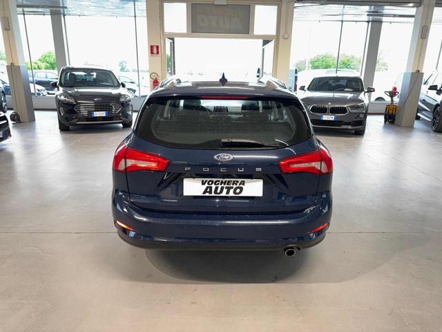 FORD Focus 1.5 EcoBlue 120 CV automatico SW Titanium Immagine 3