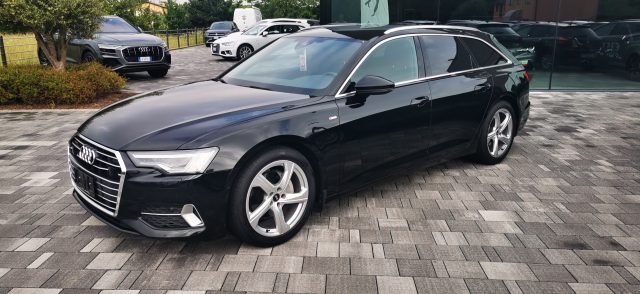 AUDI A6 Avant 40 TDI quattro S tronic S line Immagine 1