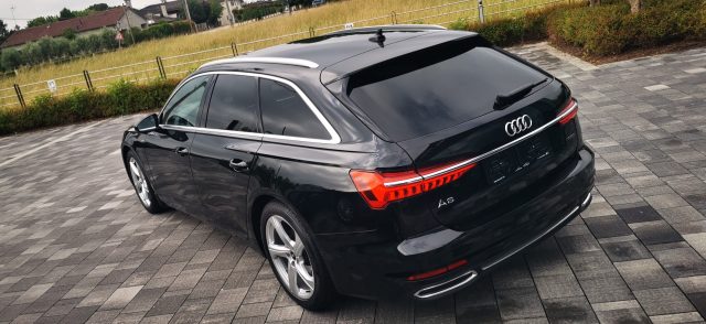 AUDI A6 Avant 40 TDI quattro S tronic S line Immagine 3