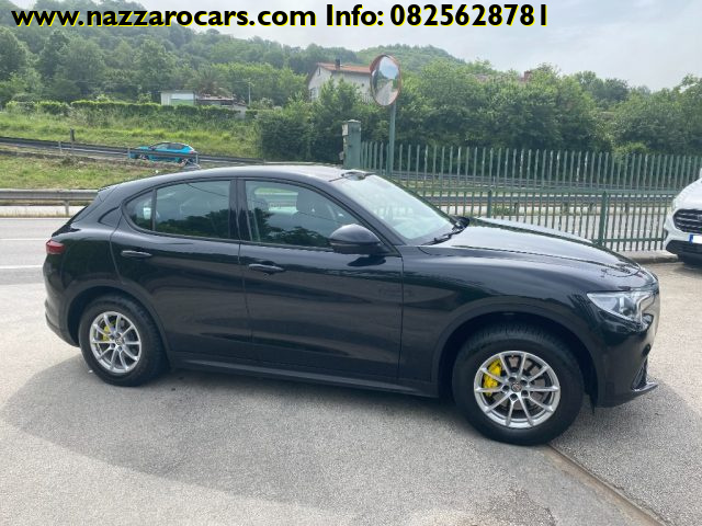 ALFA ROMEO Stelvio 2.2 Turbodiesel 180 CV AT8 Q4 Business NAVIGATORE Immagine 1