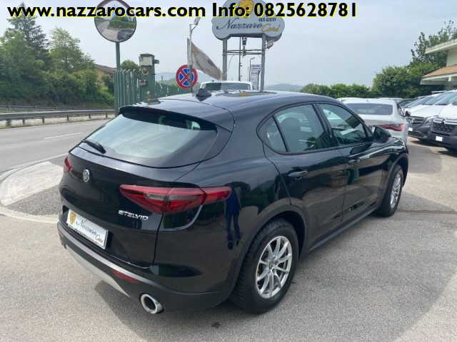 ALFA ROMEO Stelvio 2.2 Turbodiesel 180 CV AT8 Q4 Business NAVIGATORE Immagine 2