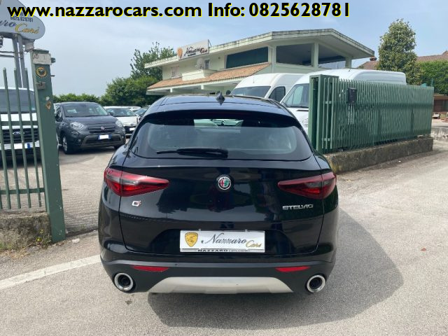 ALFA ROMEO Stelvio 2.2 Turbodiesel 180 CV AT8 Q4 Business NAVIGATORE Immagine 3