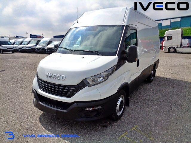 IVECO Daily 35S16 2.3 Furgone 3520L h2 Immagine 2