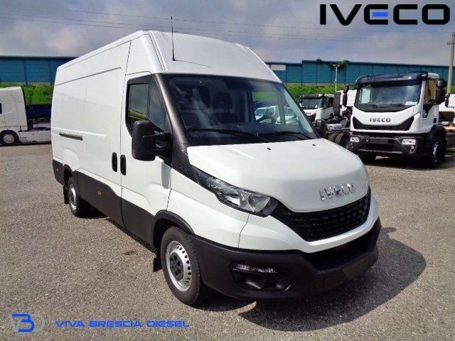 IVECO Daily 35S16 2.3 Furgone 3520L h2 Immagine 0