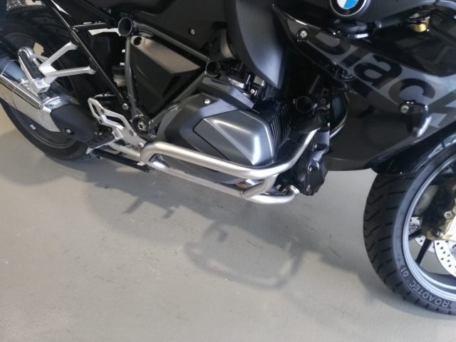 BMW R 1250 RS R 1250 RS TRIPLE BLACK Immagine 4